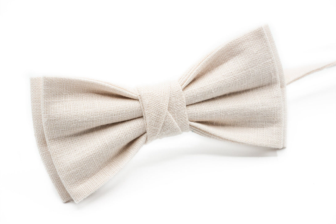 Ivory color butterfly linen bow ties and neckties for men available with matching pocket square / Ivory best men ties for weddings