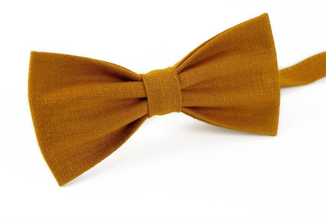 Mustard color butterfly groomsmen bow ties for wedding available with matching pocket square / Mustard color Y back suspenders for men