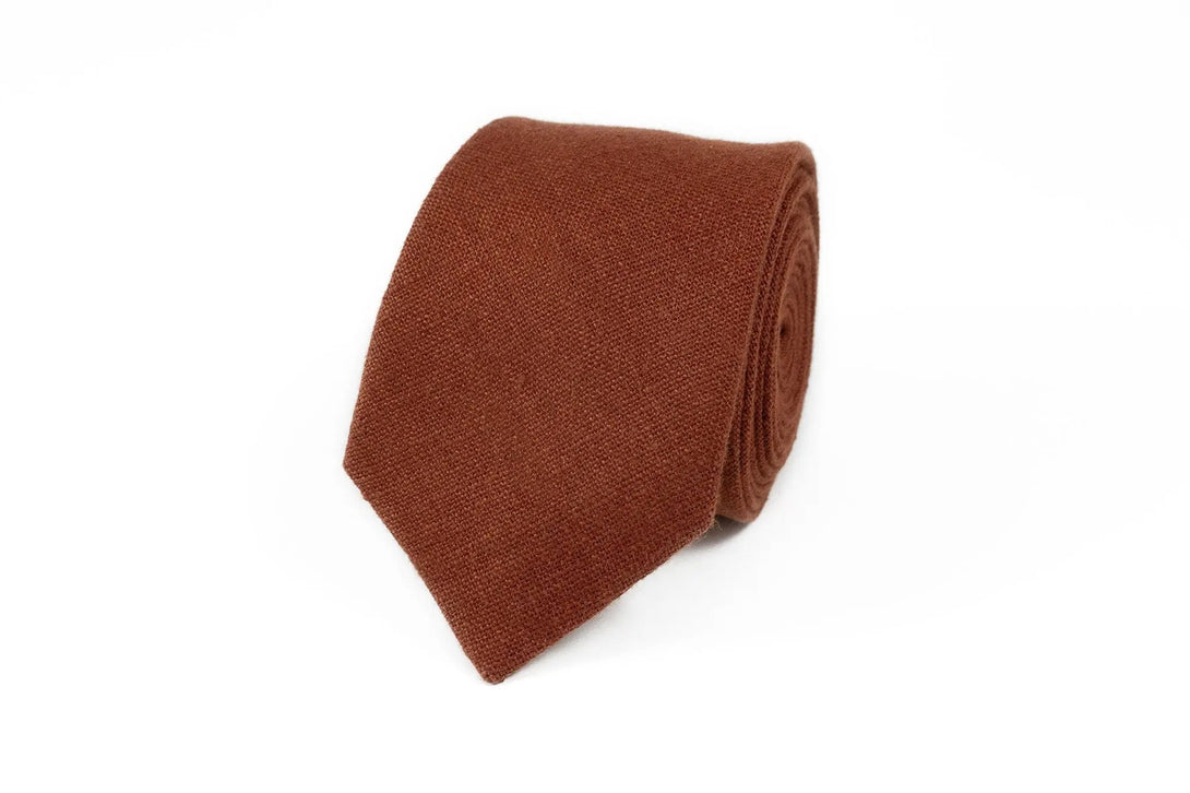 Rust Terracotta color linen pre-tied wedding bow ties for groomsmen available with matching pocket square / Rust color neckties for men