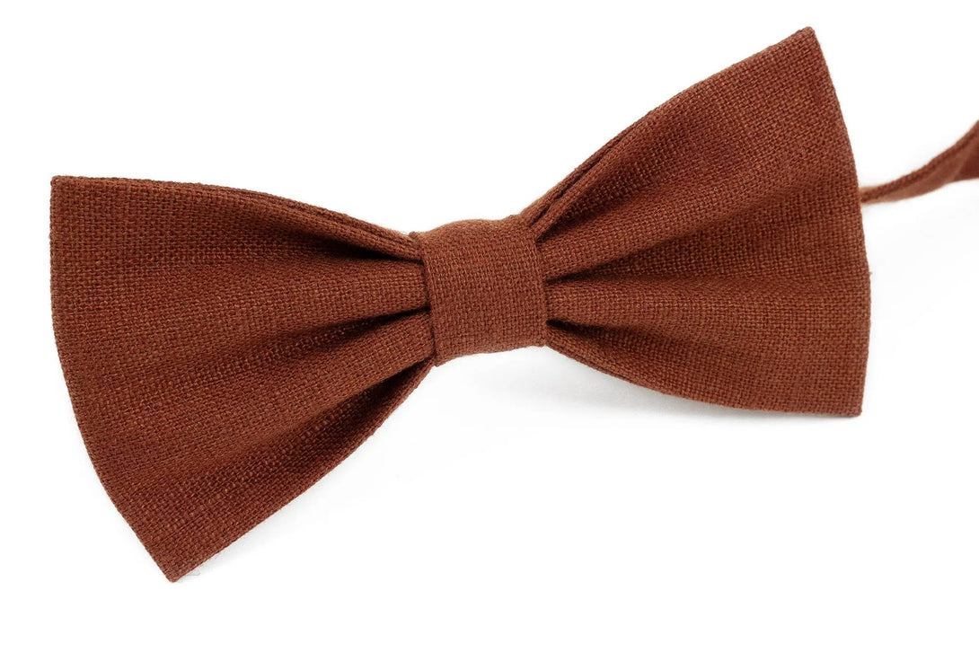 Rust Terracotta color linen pre-tied wedding bow ties for groomsmen available with matching pocket square / Rust color neckties for men